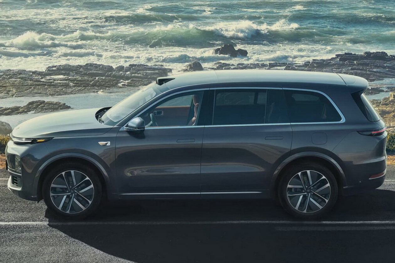 Lixiang l7 2023. Li auto ideal l9. Li auto ideal l9. Li auto 9 салон. Li9 драйв.