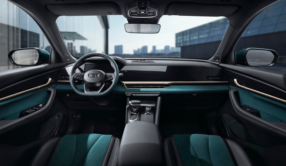 Фото салона Geely Monjaro